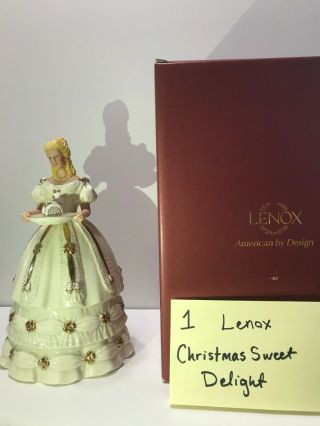 Lenox Ivory Classic Figurine Christmas Sweet Delight (sku: 816943)