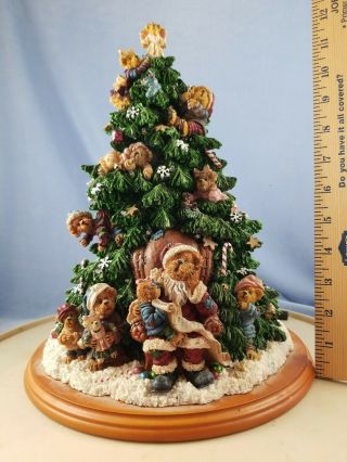Boyd’s Bears Christmas Tree Large Lighted Figurine Danbury