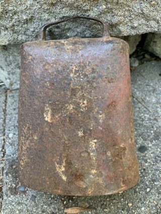 Antique Primitive Cow Bell Vintage / What A Great Find 1
