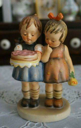 Vintage Goebel Hummel Figurine " Happy Birthday " 176 Tmk - 3,  Germany