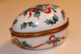 Rochard Limoges Christmas Egg - French Limoges Pill Box