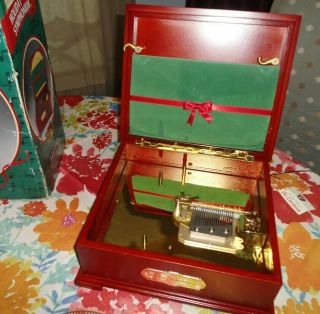 Mr Christmas Holiday Symphonium Music Box Electric 15 Discs