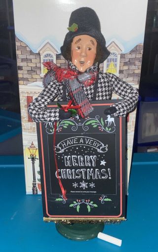 2017 Byers Choice Man W Chalkboard Merry Christmas Sign / Board W Box Caroler