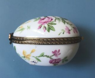 Limoges Trinket Box Peint Main Egg Shape ‘Musse Des Arts Decoratifs,  Paris’ 2