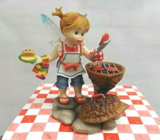 My Little Kitchen Fairies Father ' s Day Cookout Faerie 2008 Figurine 4013237 2