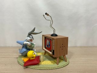 Hallmark Ornament Saturday Morning Cartoons Looney Tunes Bugs Bunny Tweety w Box 3