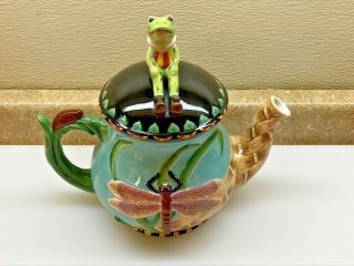 House Of Hatten Peggy Fairfax Herrick Frog Dragonfly Teapot Gr8 4 Garden Party