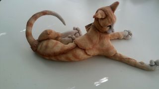 COUNTRY ARTISTS - A BREED APART MARMALADE FELINE SCULPTURE W/BOX 3
