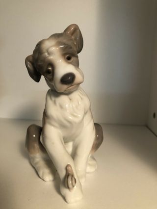 Lladro " Friend " 6211 Puppy Dog With Snail On Paw