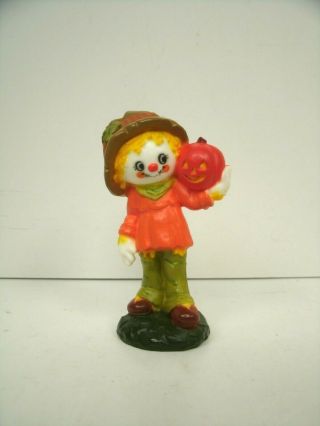 1976 Hallmark Merry Miniatures Scarecrow Holding Pumpkin