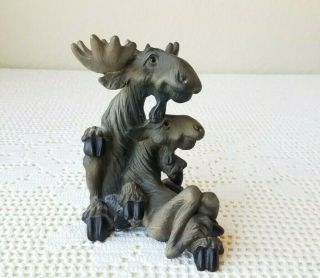 Big Sky Carvers Mountain Mooses By Phyllis Driscoll Resin Figurine Sitting Moose