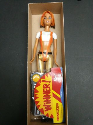 Leeloo Dallas hand painted Barbie with multipass. 2