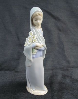 Retired Lladro 4650 Girl With Calla Lilies Flowers Porcelain Figurine 9 " Tall