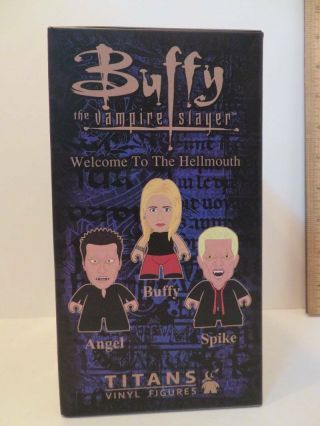 Buffy the Vampire Slayer Titans Vinyl Figures Spike 4.  5 