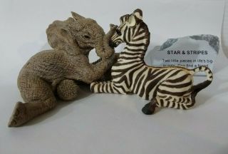 Stars & Stripes Zebra Elephant 3401 Figurine The Herd Martha Carey Box & Stone