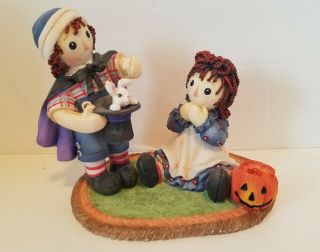 Raggedy Ann & Andy Figurine Our Friendship Is Filled With Magic,  Enesco No Box