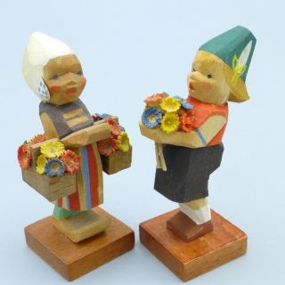Vintage Erzgebirge Emil Helbig Mini Wood Figures Dutch Girl Boy Flowers Germany