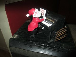 Mr.  Christmas Maestro Mouse Piano Player