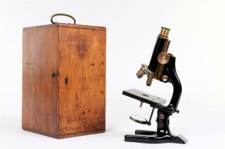 Vintage C1920 " C.  Reichert No.  80270 " Microscope With Case  1291