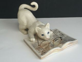 Vntg Lenox Cat Chronicles Porcelain Kitten Figurine Wearing Glasses On Newspaper