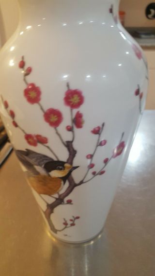 Franklin Porcelain The Heralds of Spring Vase Ryu Okazaki 1981 Japan chickadee 2