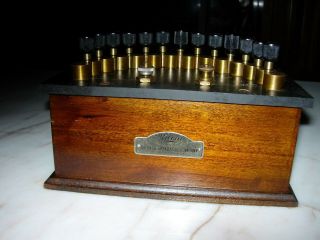 Antique Chicago Co.  Milvay Sicentific Instruments Electrical Apparatus