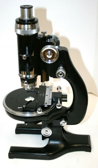 American Optical AO Spencer Polarizing Microscope w Case Objectives & Extra 3