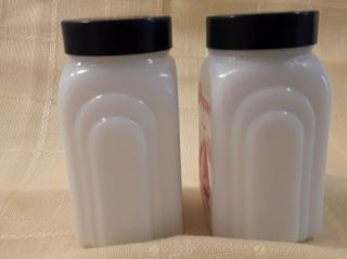 Milk Glass Salt/Pepper Shakers RED SAILBOATS Roman Arches McKee w/black lids 4 