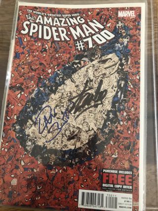 The Spider - Man 700 (february 2013,  Autographed Stan Lee And Dan Slott