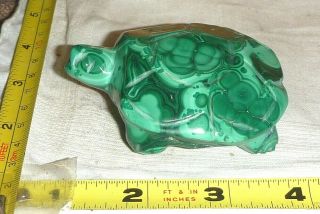Vtg Carved Malachite Turtle Figurine - 3 " L X 2 1/2 " W X 1 1/8 " H - 10.  5 Oz