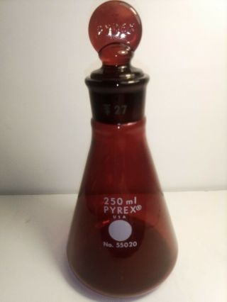 Ruby Red Pyrex Glass 250 Ml Laboratory Beaker Flask W/ Stopper No.  55020