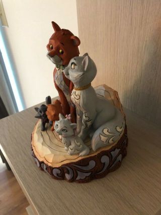 Jim Shore Disney ARISTOCATS CARVED BY HEART Slightly Without Box 2