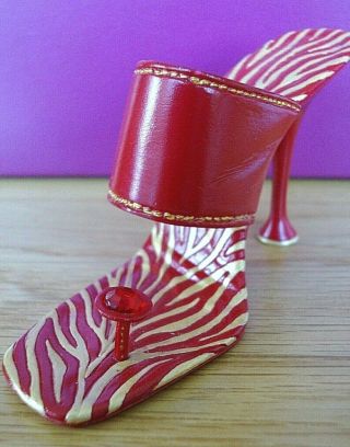 Just The Right Shoe - Wild Side Red & Gold,  Carlton Cards Exclusive 2