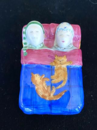 Limoges Rochard Trinket Box Man Wife Couple Asleep In Bed W/ 2 Cats Large