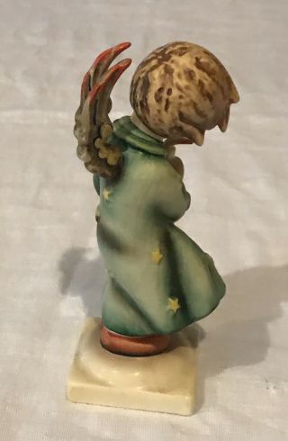 Goebel Hummel Figurine 21/0 1/2 HEAVENLY ANGEL 6.  25” 3