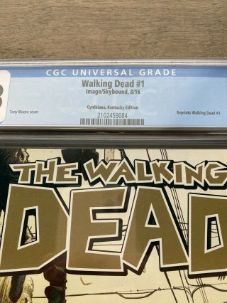 Walking Dead 1 Cynthiana Tony Moore Variant CGC 9.  8 Image Robert Kirkman AMC KY 2