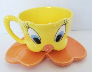1997 Warner Bros Sylvester Tweety Bird Combo Mug (head) Cup,  And Plate (feet)