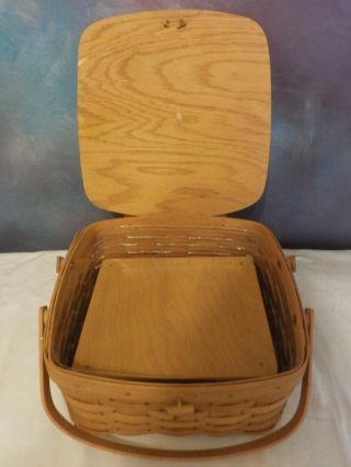 Longaberger 1993 Small Square Picnic Basket With Protector & Wood Pie Riser
