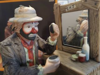 Ceramic Collectible Emmett Kelly Jr.  Figurine " Making Up "