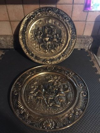 Vintage Set Of 2 Brass Wall Plates Tavern And Cabaret Scene Made In England 14”