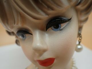 Vintage Napcoware Lady Head Vase Faux Pearls Green Dress Blonde Hair Napco C7472 2