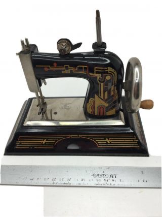 1930s Vintage Casige Child’s Toy Hand Crank Sewing Machine Art Deco 1025 Germany