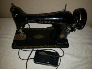 Vintage Singer Sewing Machine Model 66 - 16 (cabinet Not)