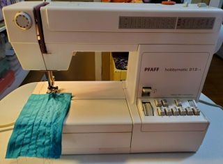 Pfaff Hobbymatic 919 - 1 Sewing Machine/Quilt w/Walking Foot Case Foot Pedal GUC 2