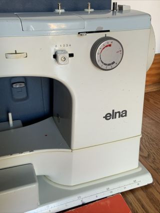 Vintage Elna SU Sewing Machine With Case Foot Pedal 3
