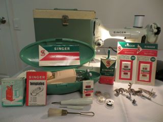 Vintage Singer Portable Sewing Machine Model 221k Featherweight 1960 