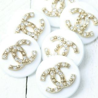 Chanel Button 6pc 20 Mm Cc White Vintage Style Unstamped 6 Buttons Auth