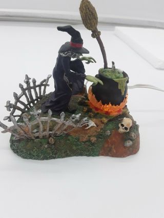 Dept 56 Halloween Village Hocus Pocus Witch Animated Lighted Lit Accessory