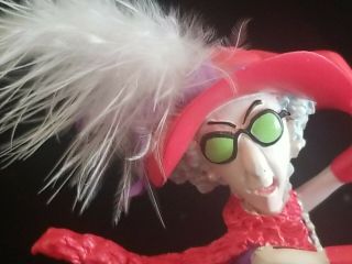 HALLMARK MAXINE ' S RARE FLAT OUT FOR A CURE COLL.  CLASSY SASSY & STILL KICKING AS 3