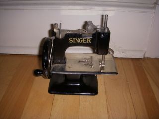 Antique Mini Hand Crank Singer Sewing Machine Toy Size Child
